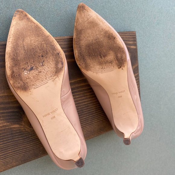 Nine West Nude Patent Pointed Toe Heels Size 9M (NINE) - Picture 4 of 5